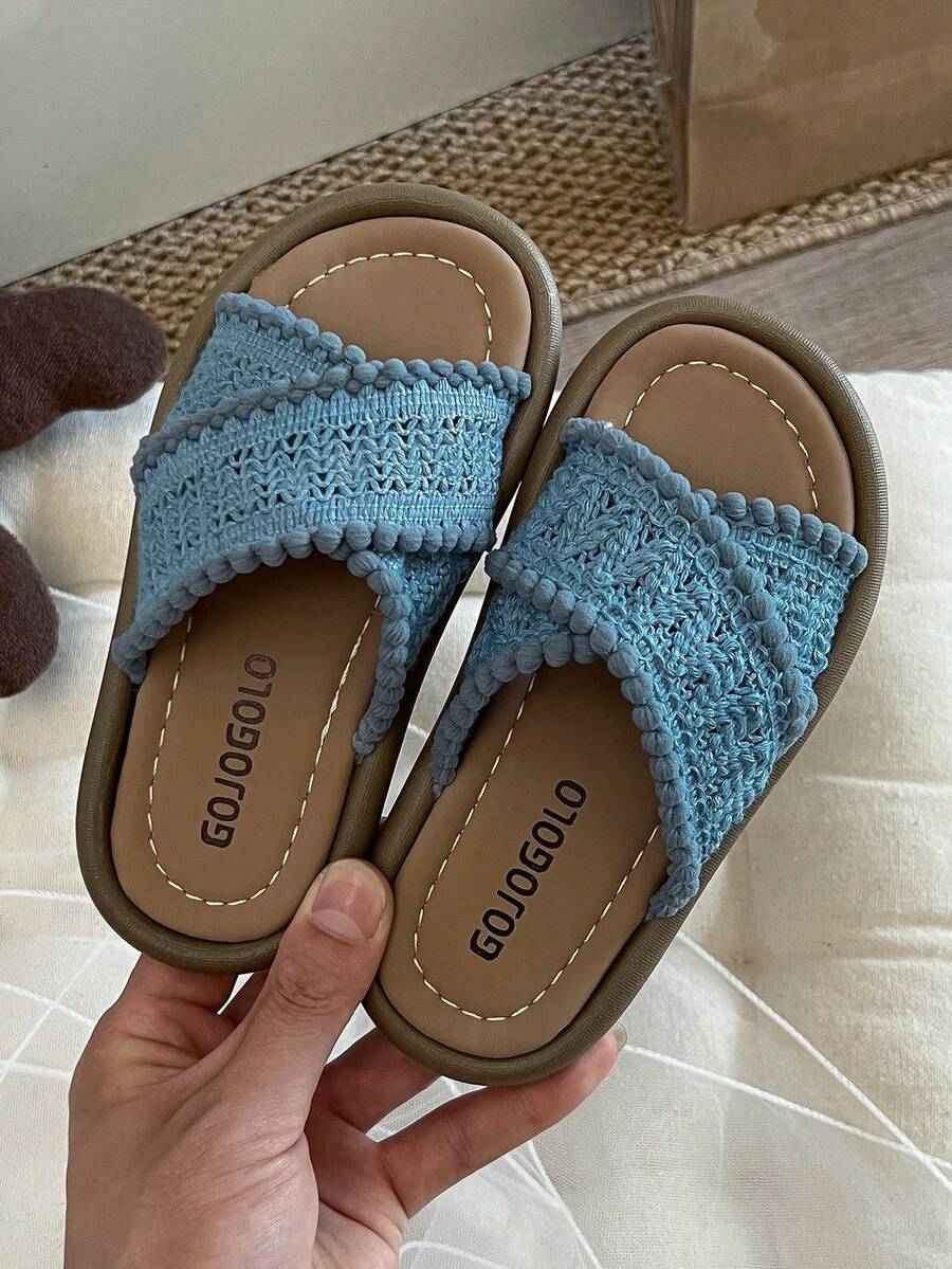 Comfortable Open Toe Girls Slippers - Breathable Lightweight Beach Sandals - Suitable For Outdoor Activities