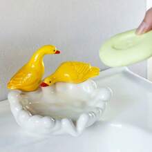 1pc Ceramics Duck Soap Box Cartoon Soap Dish Pearl Shell Drainable Soap Holder Soap Container Soap Dish For Tray Bathroom Accessories Shower & Bathtub