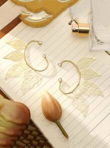 1 Pair Vintage Hollow Leaf Design Personalized Ear Cuff, Lightweight Hollow Wing Ear Clip Without Piercing, Fashionable Elven Ear Clips For Parties