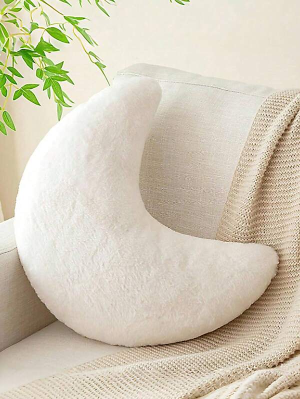 Moon Pillow, Soft Imitation Rabbit Fur Decorated Cute Pillow, Suitable For Bedroom, Bed And Sofa Moon Cushion, Holiday Decoration Pillow For Four Seasons Sofa, Bedroom, Living Room, The Best Gift For Friends And Family
