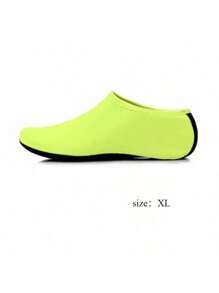 Chaussures d'eau pour femmes et hommes, séchage rapide, chaussettes aqua, natation, plage, pieds nus, yoga, exercice, accessoires sportifs, piscine, camping, indispensables. Très respirantes et légères, conviennent pour le port en été, réduisent la charge des pieds et sont faciles à transporter sur la plage. Le produit est léger, respirant et peut être commandé selon vos besoins.
