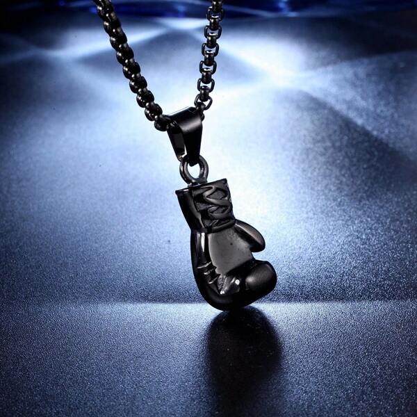 1 Piece Of Retro Fitness Boxing Glove Necklace, Sports Dominating Fashion Punk Pendant Suitable For Men Dominating Jewelry