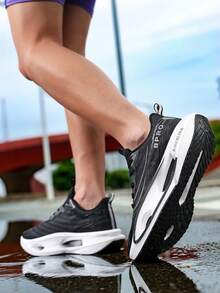 1 Pair Lightweight Breathable Gradient Color Road Running Shoes For Men And Women, Low-Top Sports Sneakers With Water-Washed Fabric, Durable Rubber Outsole, Suitable For Road, Outdoor, Hiking - Comfortable Casual Shoes For All Seasons