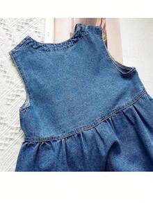 小女孩牛仔连衣裙，夏季新款儿童无袖连衣裙 - 藍色 - 查看 3