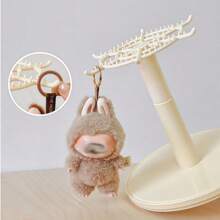 Estojo transparente para boneca de pelúcia , estojo para pendurar, estojo protetor, caixa de armazenamento de acrílico transparente à prova de poeira e umidade, sem capa protetora, estojo giratório transparente para chaveiros de bonecas grandes de 6,7 polegadas, compatível com bonecas de 6,7 polegadas, suporte de exposição para bonecas de pelúcia, à prova de poeira e umidade, exibição completa (sem bonecas)