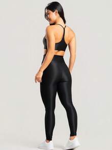 Women's 3-Piece Fitness Kit – Gym Set With Leggings, Shorts And Top In Shiny Ribbed Trilobal Mesh - 黑色 - 查看 2