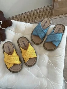 Comfortable Open Toe Girls Slippers - Breathable Lightweight Beach Sandals - Suitable For Outdoor Activities - Blue - View 7