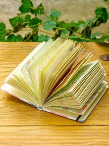 A5 布面笔记本 | 蝴蝶图案 | 244 页全彩 100g 纸张 | 多色柔和花卉图案 | 适合创意和个人使用 | 耐用松紧带封口 | 优雅的办公和学校文具、学校用品、返校