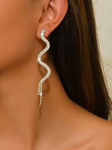 1 对时尚金属蛇形长水晶流苏耳坠耳环，适合女士佩戴，甜美酷炫风格，适合派对佩戴