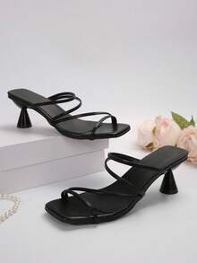 女童优雅法式细带高跟凉鞋，仪态万方，魅力十足，适合名媛淑女，四季必备——基础款高跟凉鞋——独特的斜纹绑带设计永不过时 - 黑色 - 查看 2