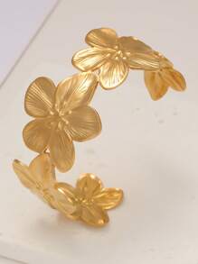 Fashionable Vintage Stainless Steel Flower Bangle Bracelet, Suitable For Daily Wear And Holiday Gifts