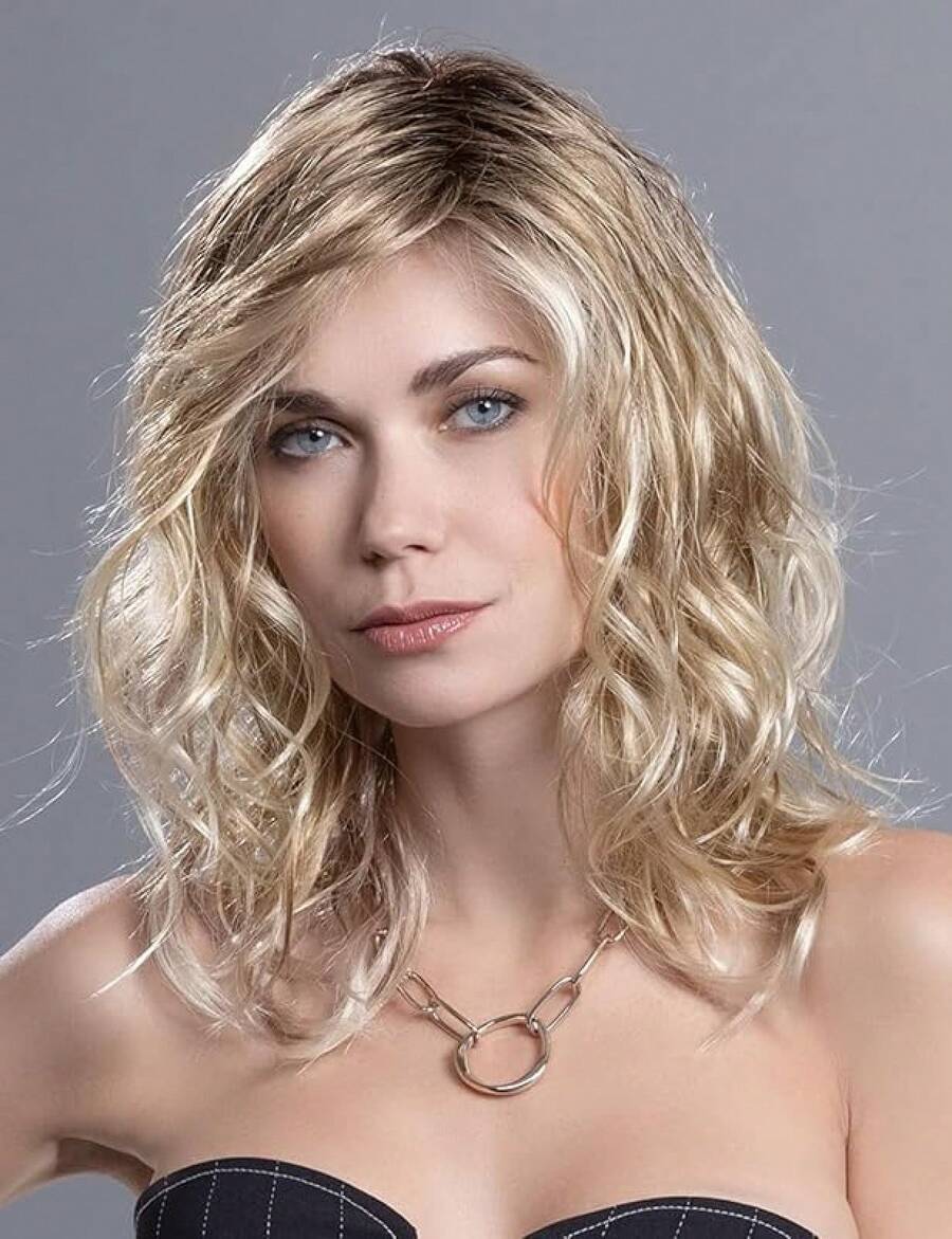 Strawberry Blonde 14 Inch Bob Wig With Bangs - Shoulder Length Synthetic Wig For Women, Layered Straight Style, Perfect For Halloween, Cosplay & Daily Use - 金髮黑髮 - 查看 1