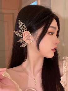 1 Pair Vintage Hollow Leaf Design Personalized Ear Cuff, Lightweight Hollow Wing Ear Clip Without Piercing, Fashionable Elven Ear Clips For Parties