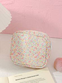 1 件全印花小方包绗缝设计化妆包，时尚休闲时尚便携式化妆包，多功能，大容量大储物袋，可装钱包、口红、卫生巾、袋垫、硬币、钥匙、耳机、Air Pods、有线耳机、电缆、充电器、适配器、耳机和其他配件，可爱的洗漱用品收纳袋，旅行收纳袋，适合女士、糖果、护士、女学生、学生、礼物。化妆旅行洗漱用品整理器必需品礼品收纳拉链配件指甲包、房间装饰、包、化妆包、梳妆台、旅行、化妆包、旅行必需品、整理器、收纳、旅行必需品、化妆品整理器、化妆包、化妆品整理器、整理器、洗漱包、桌面整理器、化妆包、化妆袋、化妆品整理、梳妆台配件、化妆袋、化妆包 - 彩色 - 查看 1