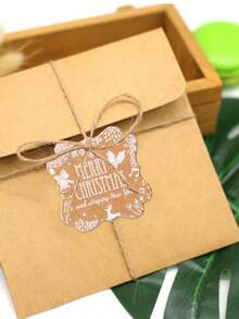 50个圣诞节印刷牛皮纸标签，节日礼物装饰标签标签，礼品包装用品，适用于圣诞节装饰，圣诞树装饰，礼品包装，以及节日期间赠送礼物，圣诞节（配10米麻绳） - 彩色 - 查看 3