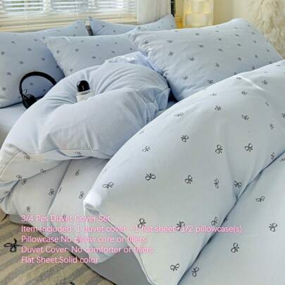 3/4pcs Blue Bow Printed Bedding Set, Soft Brushed Microfiber Bedding Set With Bow Pattern, Delicate Bowknot Print Bedding, Includes 1 Duvet Cover, 1 Fitted Sheet, 1/2 Pillowcases (No Filler)