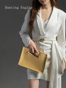 Dancing Engine Designer Chain Shoulder Bag, Luxury Clutch Purse For Evening Party - Gold - View 3