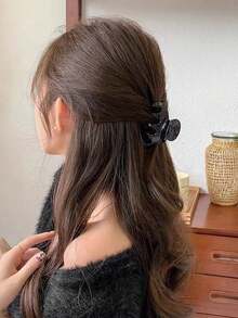 4 piezas/1 pieza 6,8 cm Pinzas de plástico para el cabello de color negro, beige, café, rojo oscuro. Accesorios de cabello elegantes, versátiles y de alta gama de unicolor, adecuados para uso diario, casual, fiesta, viaje, coleta, moño, lavado de cara, maquillaje, combinación de atuendos. Pinzas de belleza para el cabello casual para otoño e invierno. - Multicolor - Ver 4