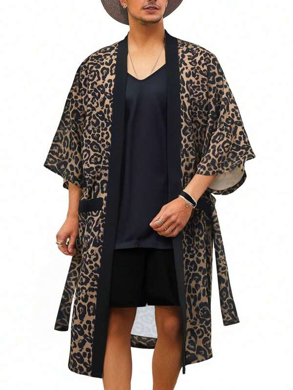 Herren Bademantel mit Leopard Muster, mittellang, leicht, dünn, atmungsaktiv, geeignet für Strand, Pool, Party, mit 3/4-Ärmeln und Taille Kordel, bequemer Loungewear Bademantel