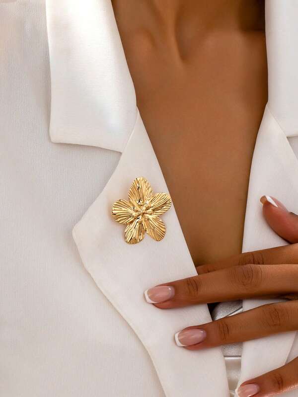 1 pièce Broche vintage minimaliste en métal doré délicate fleurie, convient pour tous les jours/fête/mariage, cadeau pour ami(e)