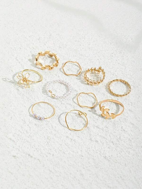 10 Stücke Modischer und eleganter Blumen-Ausschnitt-Design-Ring-Kombination in Gold, ideal für tägliche Dekorationsanpassung