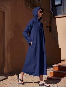 开斋节快乐！男士长袖长袍，斜插口袋，抽绳连帽长袍，适合作为礼物送给亲朋好友。