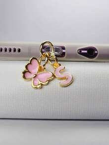 1pc创意粉色蝴蝶字母/欧式26个大写字母缩写/手机防尘塞/装饰/挂件/吊坠/手机挂钩/精致/节日使用保护您的设备/适用于Type-C/Lighting（5-14）型号 - 粉色 - 查看 45