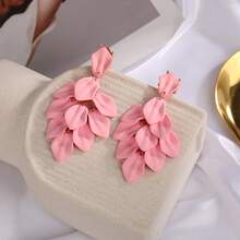 1 para kolczyków z akrylu w kształcie płatków kwiatów w stylu boho, wysokiej jakości biżuteria imprezowa bez przekłuwania dla kobiet