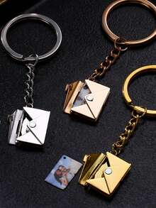 Custom Personalized Best Friend Graduation Gift Custom Photo Keychain Personalized Photo Envelope Keychain Suitable For Valentine's Day Gift - SUV-heart-shaped Envelope Keychain - View 4