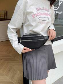 这款时尚简约的腰包采用优质PU材质，用途广泛且实用，适合各种派对场合。它可折叠，容量大，并配有可调节肩带。清新百搭的设计使其适合旅行、购物、通勤和街头穿搭。它也是一份实用又贴心的圣诞礼物。 - 黑色 - 查看 6