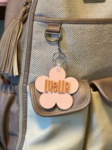 Custom Keychain, Retro Daisy Tag, Backpack Tag, Initial Keychain, Bag Tag Personalized, Gift Bag Tags, Back To School, 3D Acrylic Tag