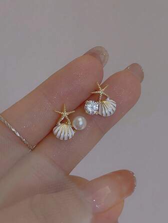 1 Pair Elegant Oily White Shell & Starfish Beach Resort Earrings