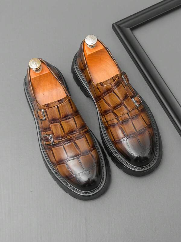 Mocassins Masculinos de Couro com Fivela e Sola Grossa, Sapatos Sociais de Negócios da Moda