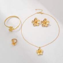 4pcs Flower Jewelry Set, Vintage Golden Flower Pendant Necklace, Bracelet, Ring, Earrings, Luxurious