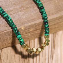 1pc Handmade Boho Malachite Necklace - Natural Stone Beads With Golden Spacers, Deep Green & Golden Bohemian Jewelry For Women, Casual Attire Or Gift, Boho-Chic Multi-Layer Beaded Necklace, Casual Accessory, Vintage Style, Detailed Craftsmanship, Fashion Enthusiasts