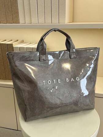 Large Capacity Fashionable Transparent Jelly Bag PVC Waterproof Shopping Bag, Korean Neutral Style Tote Bag, INS Fashionable Retro Casual Street Hipster Tote Bag, Japanese Slouchy Bag, Suitable For High School And University Students Going To School, Gym/Yoga/Travel Bag Or Mommy Bag, Letter Print Minimalist Celebrity-Inspired Creased Texture High-End Quality Multi-Layer Paper Handbag