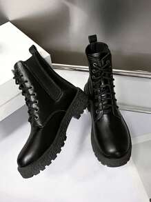Women's Fashion Black Boots, 2024 Autumn/Winter New Versatile Belt Buckle Short Boots, Retro British Style Ankle Boots