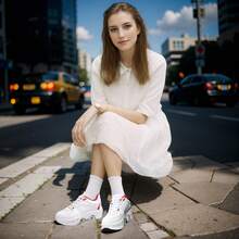 TWFJEL Shoes With Wheels For Girls, Roller Skate Shoes, Skateboard Shoes, Inline Skates, Adjustable Women's Shoes With Wheels For Girls And Boys - 紅色 - 查看 5