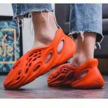 Foam Runners Shoes For Men Women, Soft Cloud Slides Slippers Non-Slip Walking Sandals, Beach Platform Pillow Sandals Lightweight Slip-On Foam Runners, Outdoor Quick-Drying Sports Slides - 橘色 - 查看 3