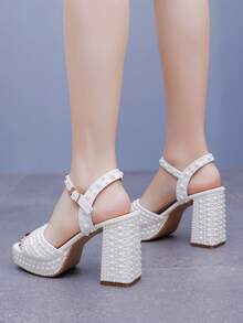 Giày sandal đế vuông cao 10cm, giày cao gót hở mũi, giày cưới màu trắng sữa đính ngọc trai, giày sandal dự tiệc, giày cao gót bất đối xứng, giày sandal cao gót thanh lịch dành cho phụ nữ ngoại cỡ. - Màu be - Xem 10