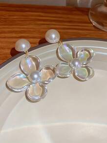 1 Pair Elegant Fashionable Faux Pearl Flower Dangle Earrings, Suitable For Women's Party, Holiday, And Commute Accessories