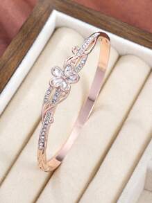 Tiny Shiny Charming Flower Teen Bracelets, Suitable For Daily Wear
