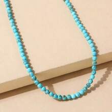 1 colar elegante com contas de pedra natural, adequado para uso diário, festas e feriados. Pode haver pequenas variações na cor, tamanho e formato da pedra natural, o que é normal.