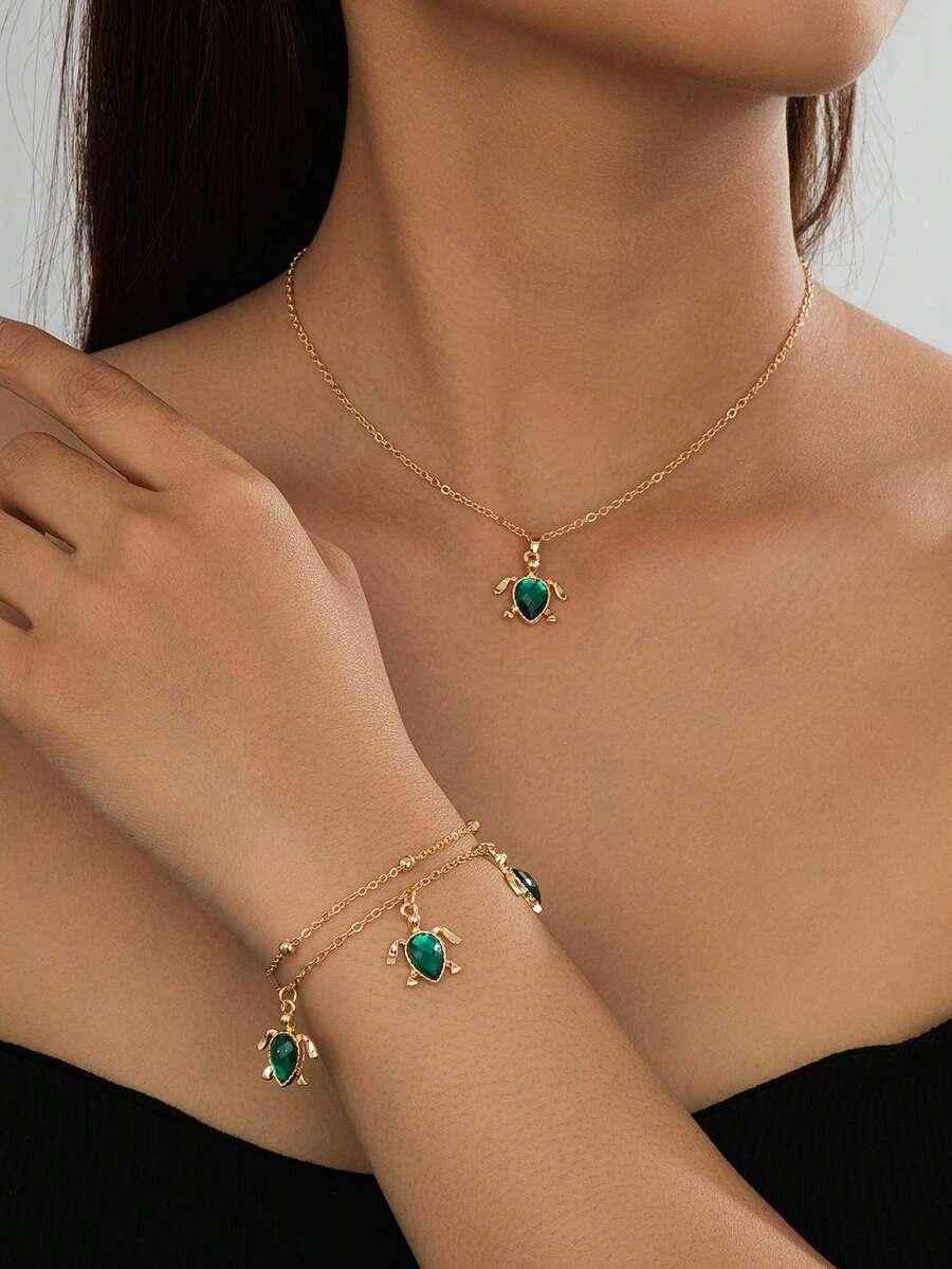 1 件简约绿海龟吊坠项链，休闲夏季海滩度假风格女士项链和手链，适合日常/假日佩戴，百搭夏季珠宝