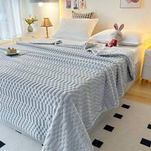 1pc Soft Solid Color Rolled Edge Blanket, Comfortable Throw Blanket For Sofa, Couch, Bed - Dark Grey - View 3