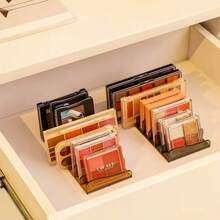 قطعة واحدة من منظم مستحضرات التجميل مع أدراج ومقصورات لظلال العيون الشفافة والمساحيق ومنتجات المكياج الأخرى، رف للحفاظ على مستحضرات التجميل على المكتب، هدية لعيد الحب