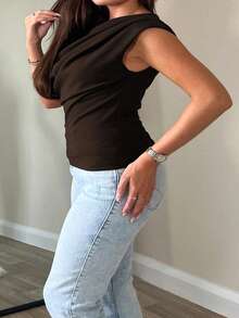 大码优雅基本款休闲独特华丽不对称领口短款上衣，修身短款性感露肩女式上衣