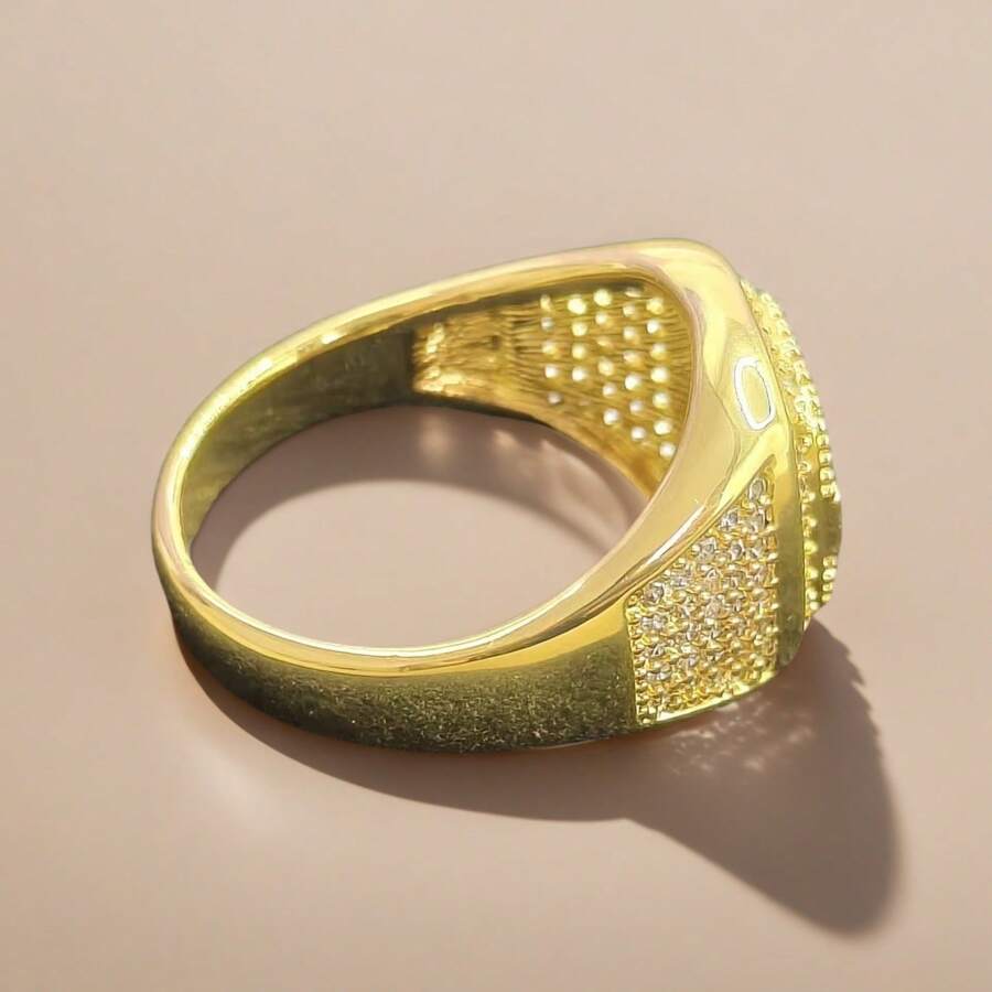 Anillo de hombre estilo europeo y de Oriente Medio Hip-Hop con letra "BOSS" de circonita cúbica cuadrada
