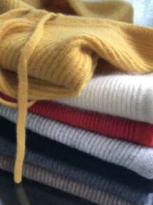 Conjunto de gorro e cachecol de malha de cor sólida feminino, 1 peça, grosso e quente, proteção auricular, versátil com capuz para outono/inverno