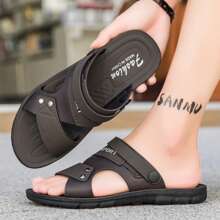 Offre spéciale Sandales pour hommes Loisirs Randonnée en plein air Sandales pour hommes Chaussures de plage Tongs pour hommes Bout ouvert Plat